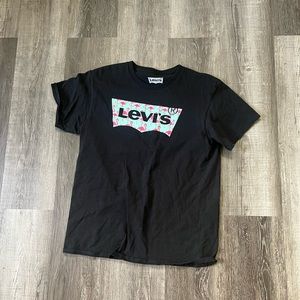 Black Levis short sleeve shirt with flamingos Size Medium